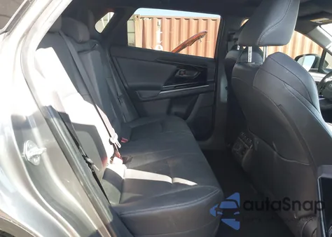 2023 Subaru Solterra Touring z USA, uszkodzony, nr VIN JTMABABA3PA030544